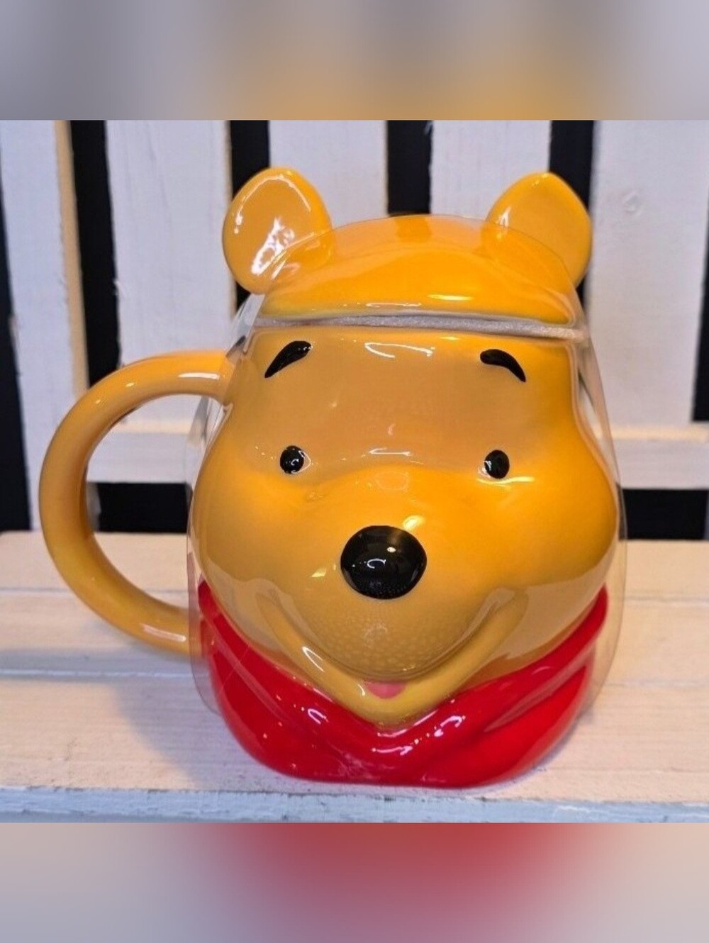 ♥️New! Disney Winnie the Pooh 3D Face Mug with Lid.